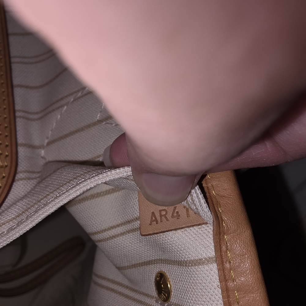 Authentic Louis Vuitton Neverfull PM - Picture 12 of 12